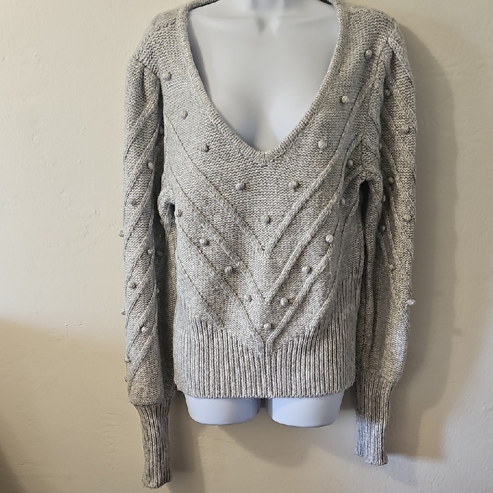 White House Black Market Light Gray V-Neck Sweater